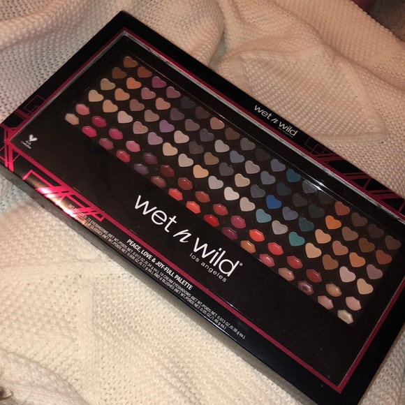 wet n wild -peace, love & joy (full palette) - Picture 1 of 2